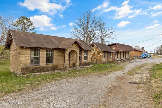 9476 Morgan County Hwy, Sunbright, TN 37872