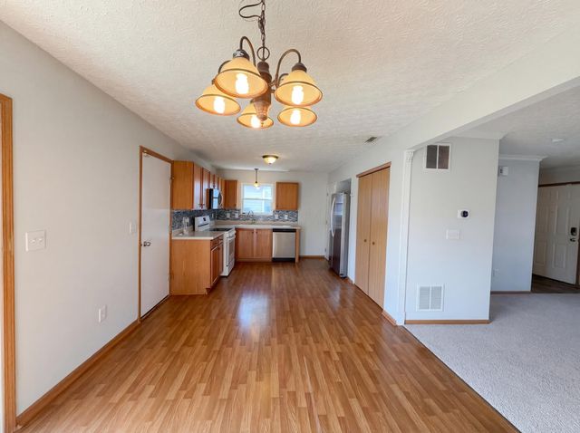 5469 Beresford Street, 224, Canal Winchester, OH 43110