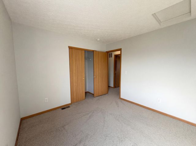 5469 Beresford Street, 224, Canal Winchester, OH 43110