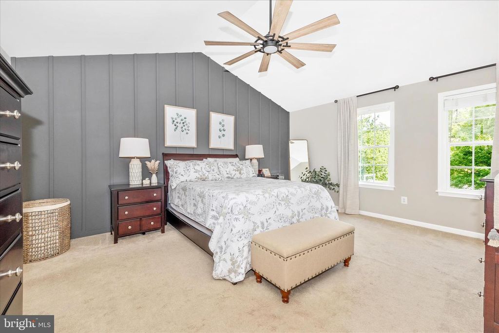 Image 26 of property listing at 402 LEAFY HOLLOW, Mount Airy, MD 21771