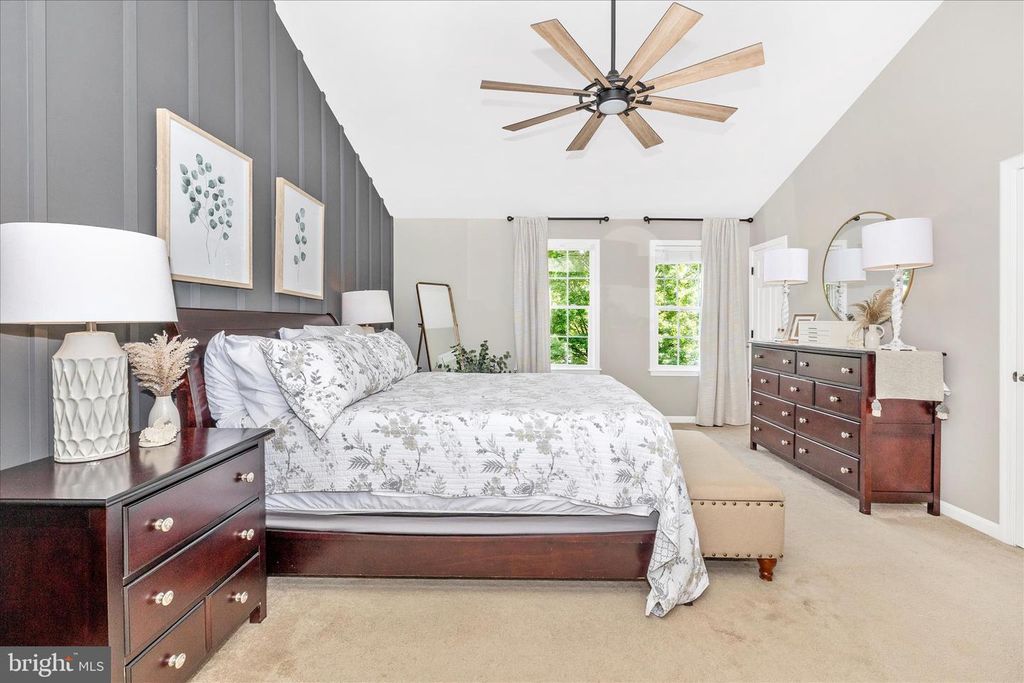 Image 29 of property listing at 402 LEAFY HOLLOW, Mount Airy, MD 21771