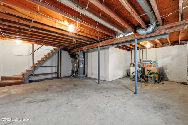 7317 Ridge Creek Rd, Louisville, KY 40291