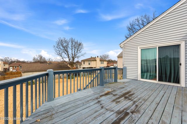 7317 Ridge Creek Rd, Louisville, KY 40291