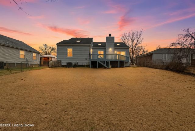 7317 Ridge Creek Rd, Louisville, KY 40291