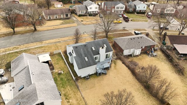 7317 Ridge Creek Rd, Louisville, KY 40291