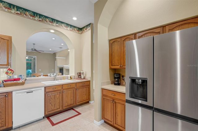 6560 LAKE CLARK DRIVE, Lakeland, FL 33813