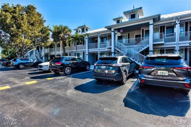 7935 Mahogany Run LN 724, Naples, FL 34113