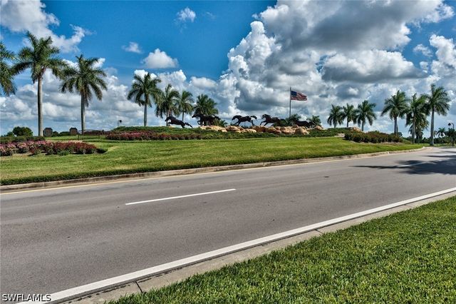 7935 Mahogany Run LN 724, Naples, FL 34113