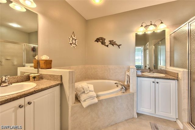 7935 Mahogany Run LN 724, Naples, FL 34113