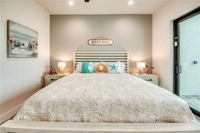 124 SW 16th PL, Cape Coral, FL 33991