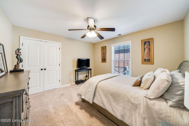 10013 Cedar Garden Dr, Louisville, KY 40291