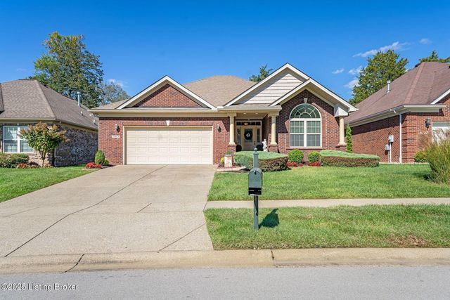 10013 Cedar Garden Dr, Louisville, KY 40291