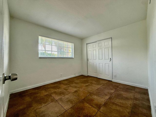 1671 NE 33rd Street Unit 3, Pompano Beach, FL 33064