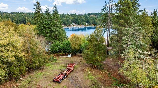 2707 50th Avenue NW, Gig Harbor, WA 98335