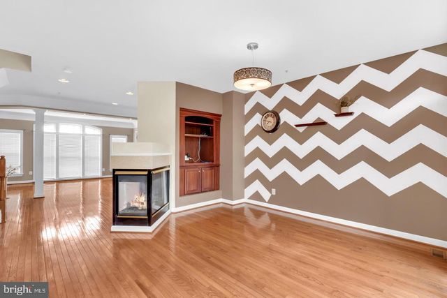 1128 KEOKUK TER NE, Leesburg, VA 20176