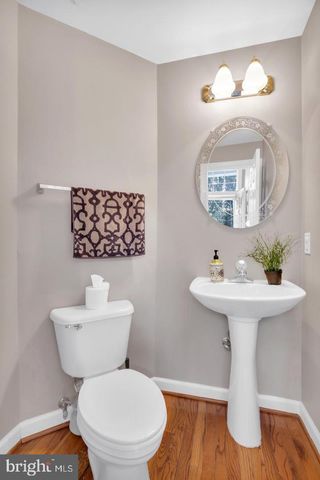 1128 KEOKUK TER NE, Leesburg, VA 20176