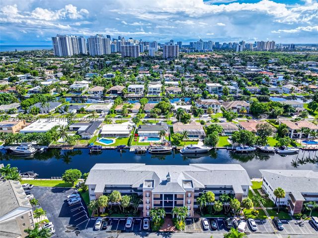 455 Paradisee Isle Blvd 106, Hallandale Beach, FL 33009