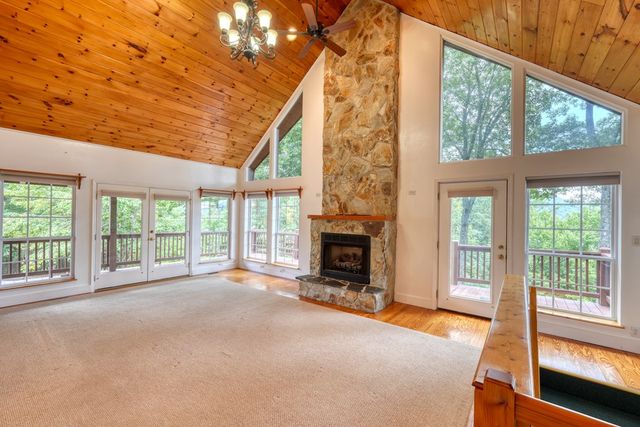 276 Moon Shadow Trail, Blairsville, GA 30512
