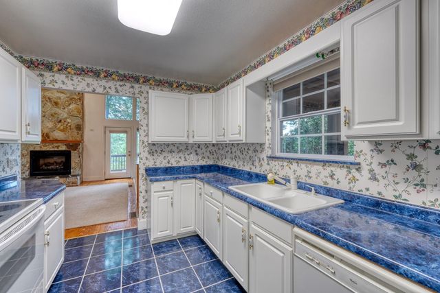 276 Moon Shadow Trail, Blairsville, GA 30512
