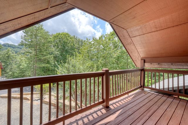 276 Moon Shadow Trail, Blairsville, GA 30512