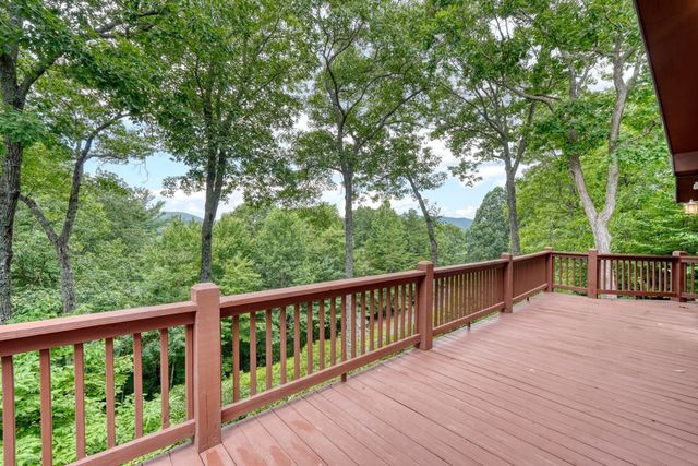 276 Moon Shadow Trail, Blairsville, GA 30512