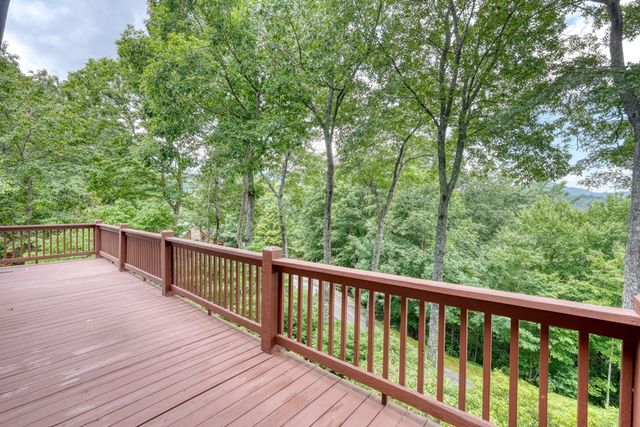 276 Moon Shadow Trail, Blairsville, GA 30512