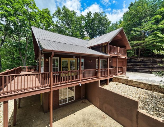 276 Moon Shadow Trail, Blairsville, GA 30512
