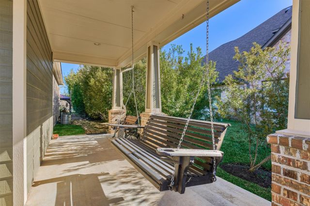 18904 W Grand Pine Circle, Montgomery, TX 77356