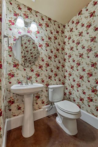 18904 W Grand Pine Circle, Montgomery, TX 77356