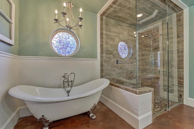 18904 W Grand Pine Circle, Montgomery, TX 77356