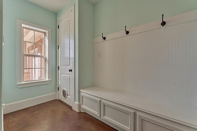 18904 W Grand Pine Circle, Montgomery, TX 77356