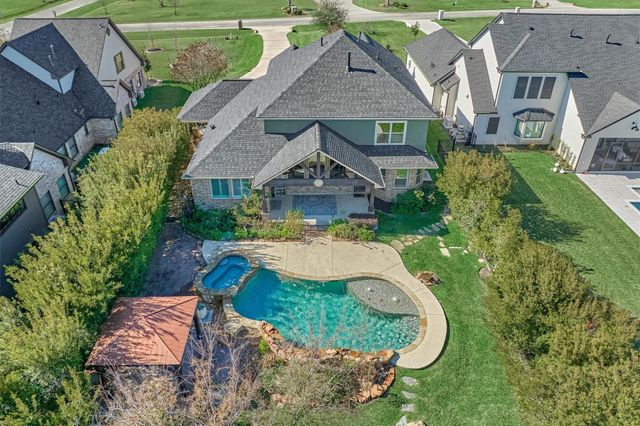 18904 W Grand Pine Circle, Montgomery, TX 77356