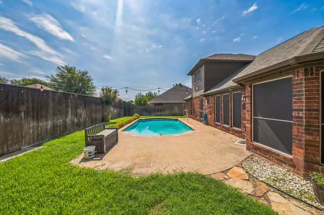 17 Zachary Court, Mansfield, TX 76063