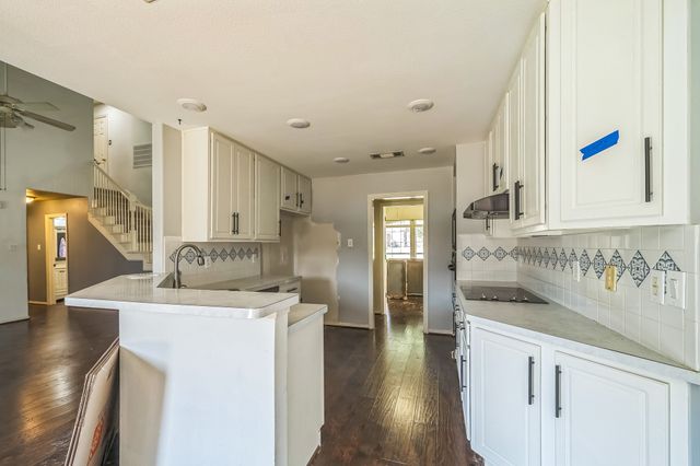 17 Zachary Court, Mansfield, TX 76063