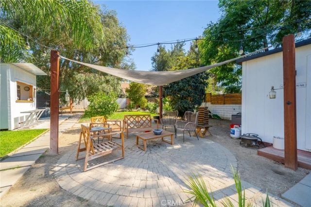 3327 N Crescent, San Bernardino, CA 92405