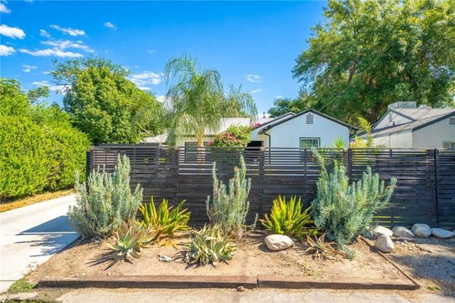 3327 N Crescent, San Bernardino, CA 92405