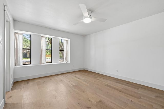 4814 White Elm DR, Austin, TX 78749
