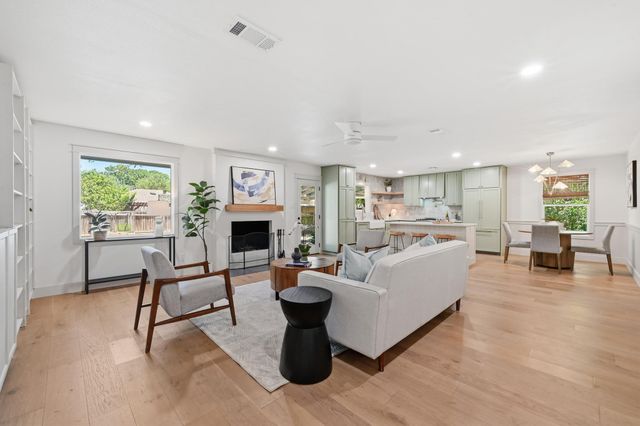 4814 White Elm DR, Austin, TX 78749