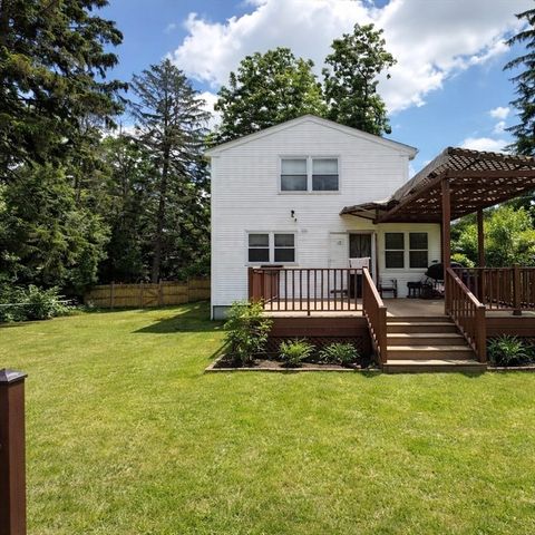 330 Newman Ave, Seekonk, MA 02771