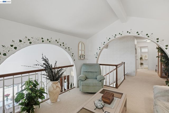 2229 Stewart Ave, Walnut Creek, CA 94596