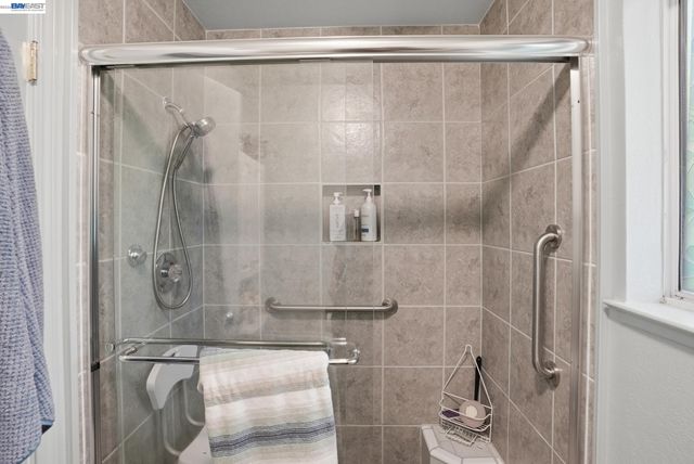 2229 Stewart Ave, Walnut Creek, CA 94596