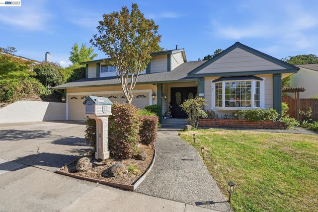 2229 Stewart Ave, Walnut Creek, CA 94596
