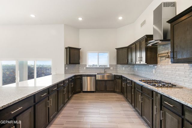 234 Olive Branch, Santa Teresa, NM 88008