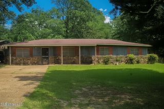 1066 Maria Drive, Jackson, MS 39204