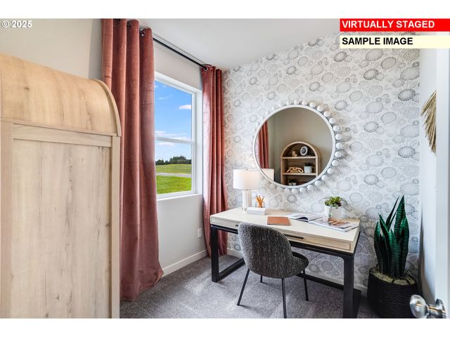 7710 Se CONTOUR Ln, Hillsboro, OR 97123