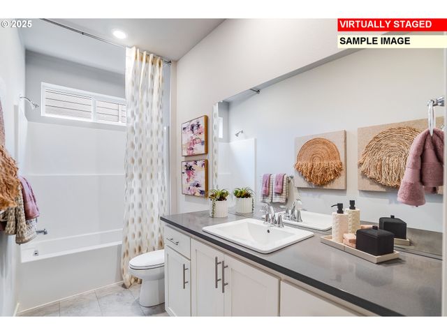 7710 Se CONTOUR Ln, Hillsboro, OR 97123