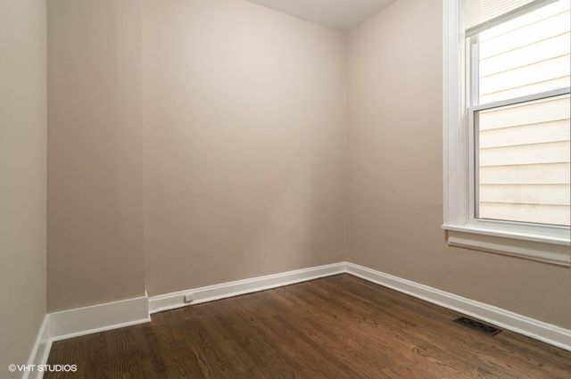 1839 W HENDERSON Street, Chicago, IL 60657