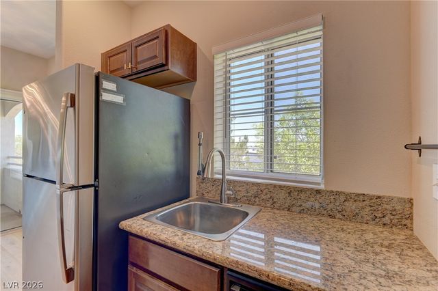 1310 Red Gable Lane 203, Las Vegas, NV 89144