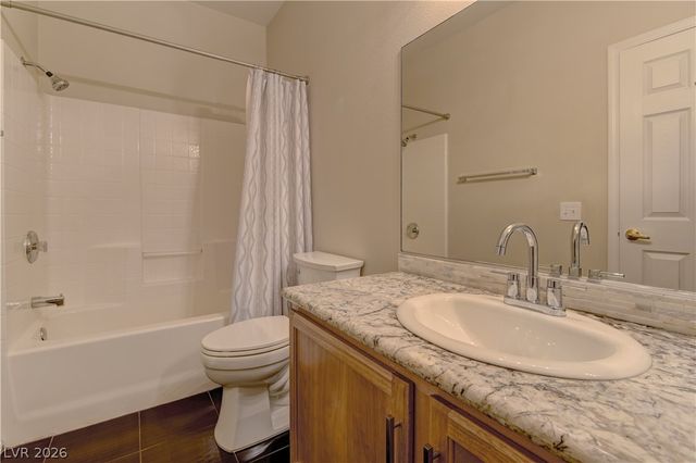 1310 Red Gable Lane 203, Las Vegas, NV 89144