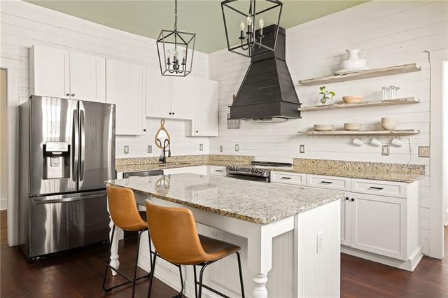 12 Salbide Avenue, Newnan, GA 30263